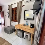 Galinicafe22-suites Bed and Breakfast Κακοπετριά