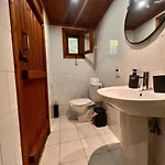Galinicafe22-suites Bed and Breakfast 3*