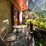 Bed and Breakfast Galinicafe22-suites Κακοπετριά
