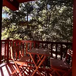 Galinicafe22-suites Κακοπετριά