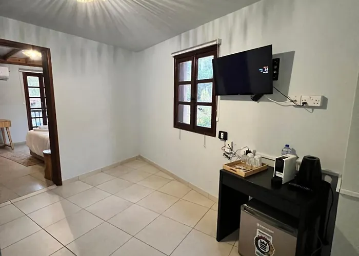 Galinicafe22-suites 3*