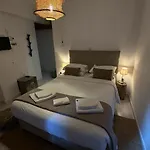 Galinicafe22-suites