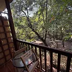 Galinicafe22-suites Bed & Breakfast