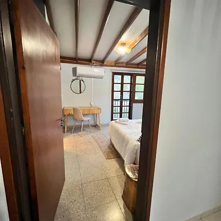 Bed & Breakfast Galinicafe22-suites Kakopetria