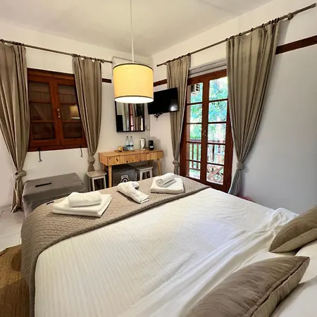 Bed & Breakfast Galinicafe22-suites Kakopetria