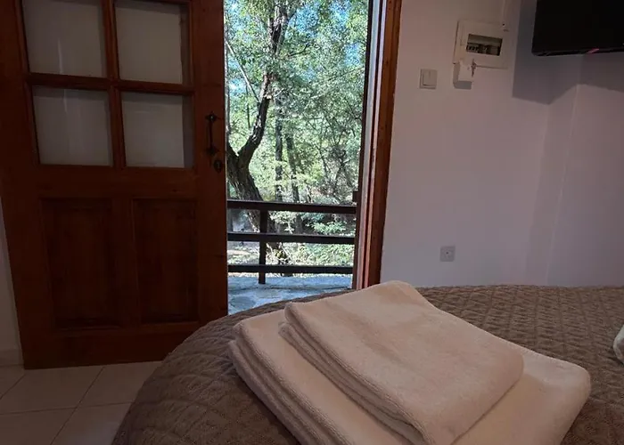 Bed and breakfast Galinicafe22-suites