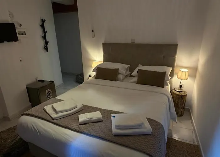 Galinicafe22-suites Bed and breakfast 3*