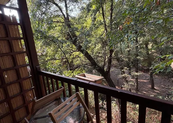 Galinicafe22-suites Bed and breakfast