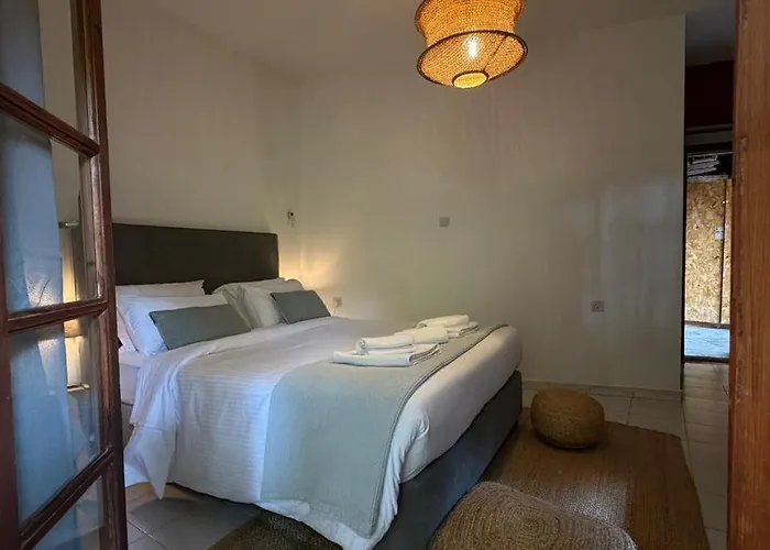 Bed and breakfast Galinicafe22-suites